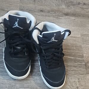 Jordan Kids Black and White Sneakers